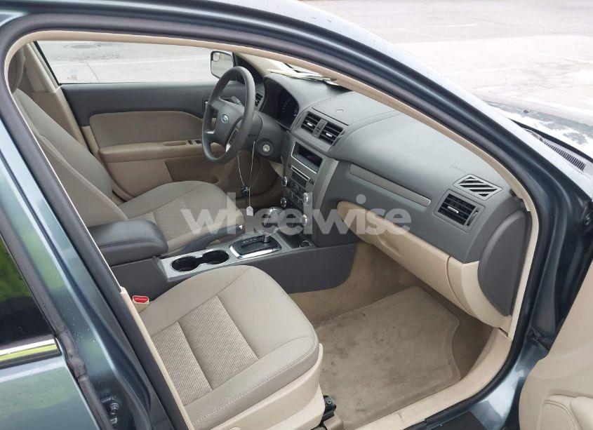 Photo 5 of 2012 Ford Fusion SE (VIN 3FAHP0HG8CR320547)