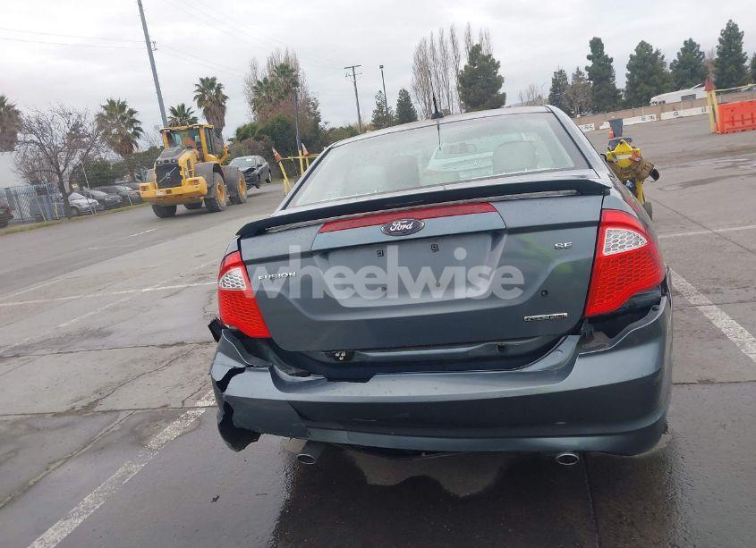 Photo 6 of 2012 Ford Fusion SE (VIN 3FAHP0HG8CR320547)