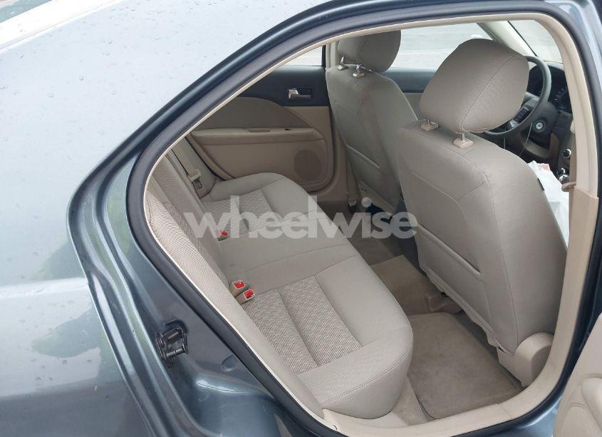 Photo 8 of 2012 Ford Fusion SE (VIN 3FAHP0HG8CR320547)