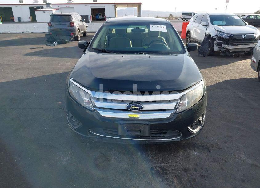 Photo 6 of 2010 Ford Fusion SE (VIN 3FAHP0HG9AR190985)