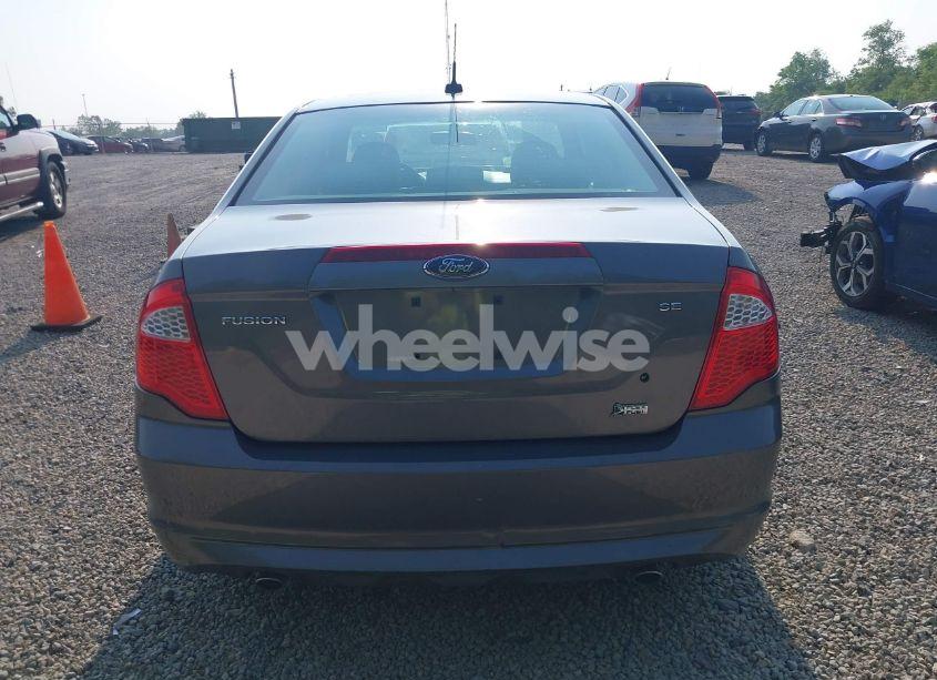 Photo 17 of 2010 Ford Fusion SE (VIN 3FAHP0HG9AR198830)