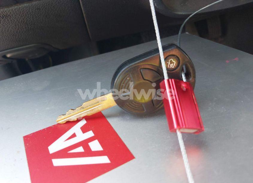 Photo 11 of 2010 Ford Fusion SE (VIN 3FAHP0HG9AR314804)