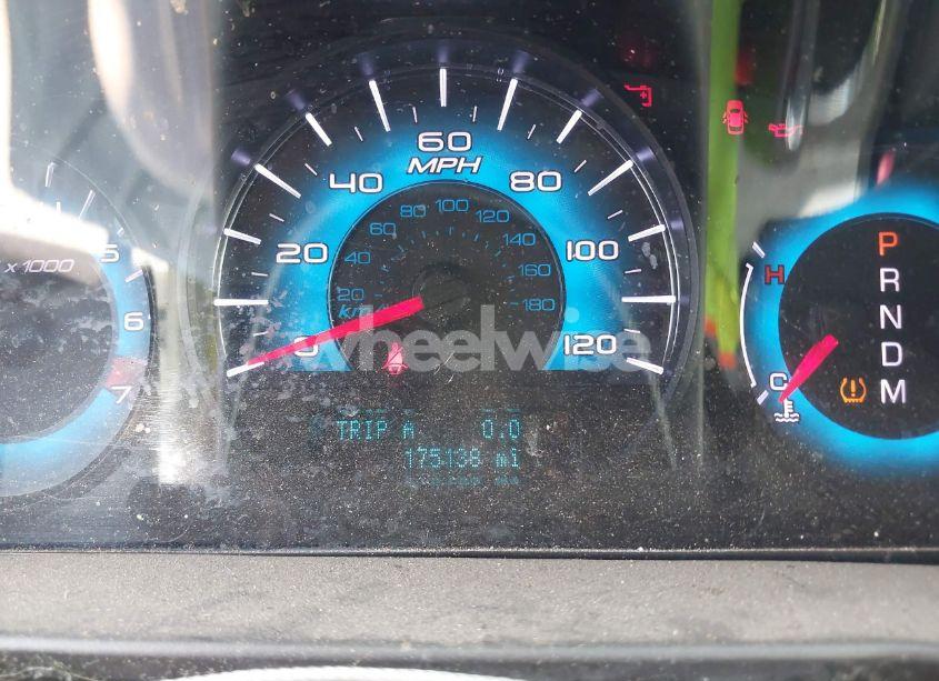 Photo 7 of 2010 Ford Fusion SE (VIN 3FAHP0HG9AR314804)