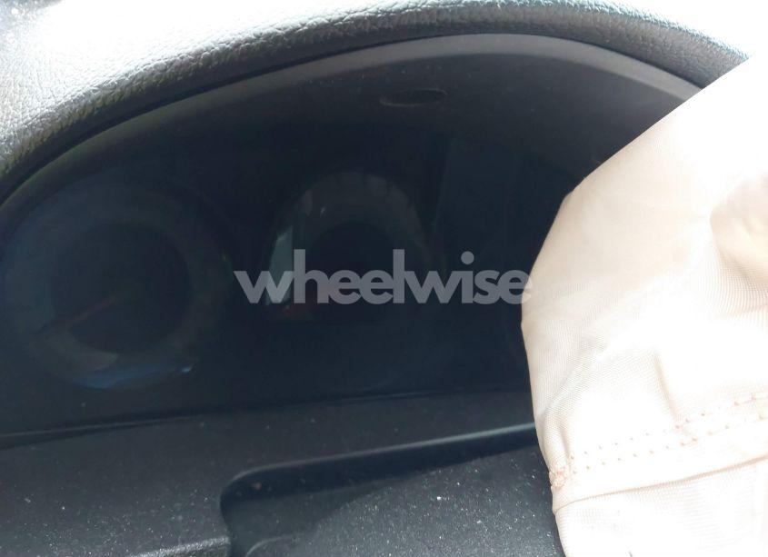 Photo 15 of 2011 Ford Fusion SE (VIN 3FAHP0HG9BR286990)