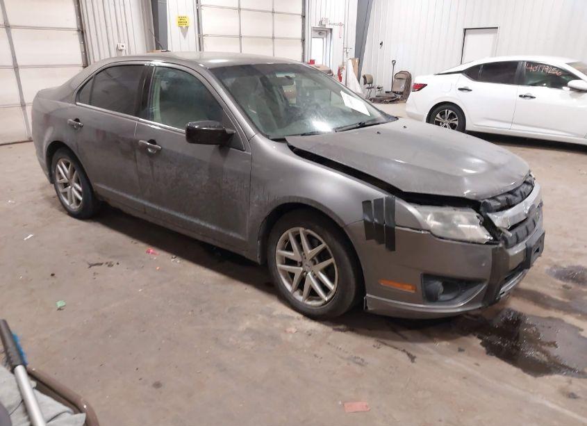 2010 Ford Fusion SE (VIN 3FAHP0HGXAR144937) main photo