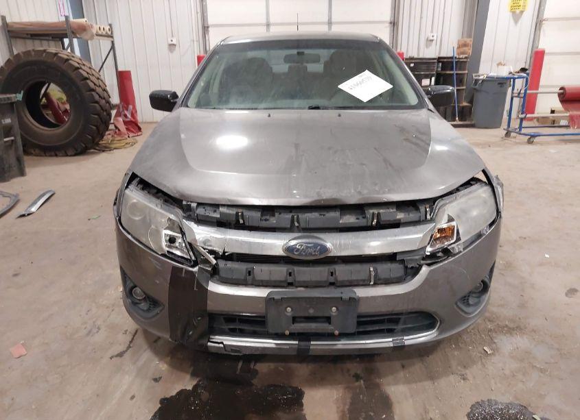 Photo 6 of 2010 Ford Fusion SE (VIN 3FAHP0HGXAR144937)