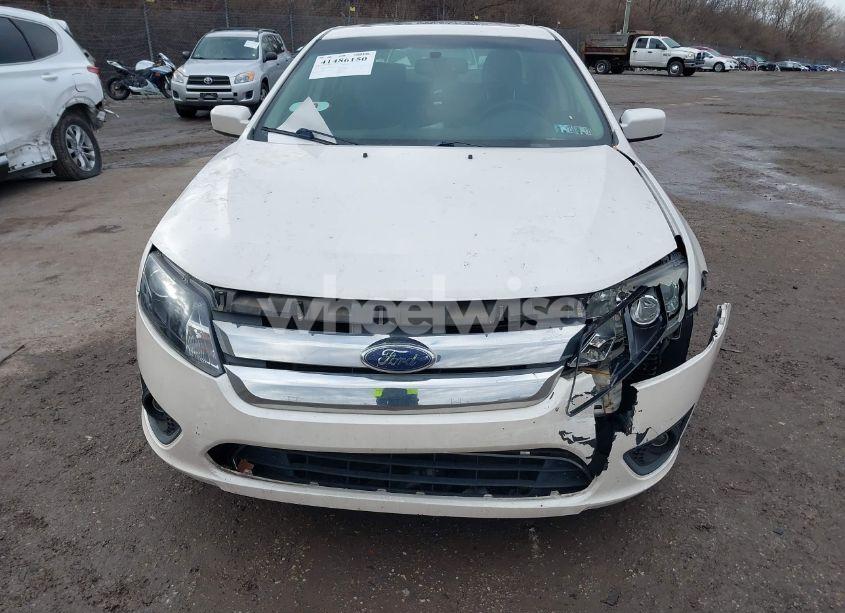 Photo 13 of 2010 Ford Fusion SE (VIN 3FAHP0HGXAR178313)