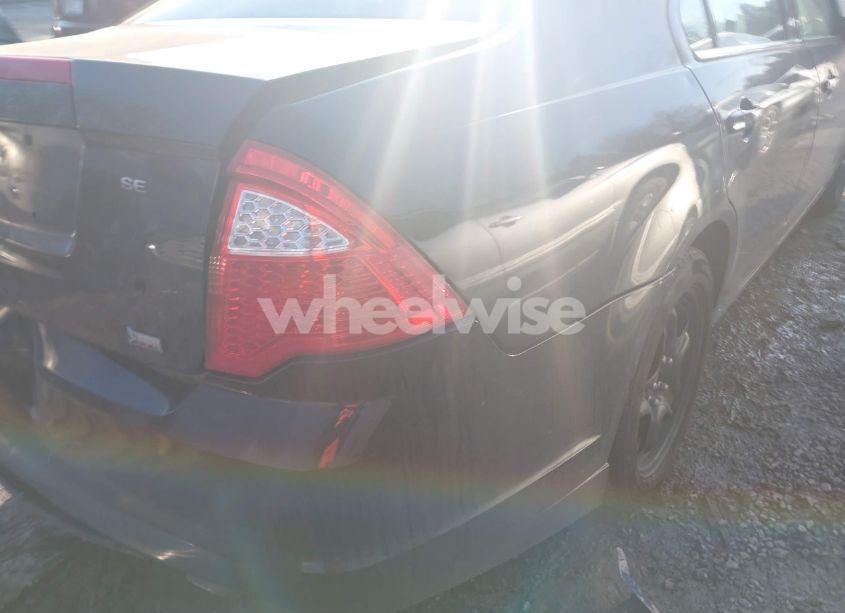 Photo 15 of 2010 Ford Fusion SE (VIN 3FAHP0HGXAR331563)