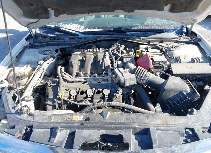 Photo 10 of 2011 Ford Fusion SE (VIN 3FAHP0HGXBR167958)