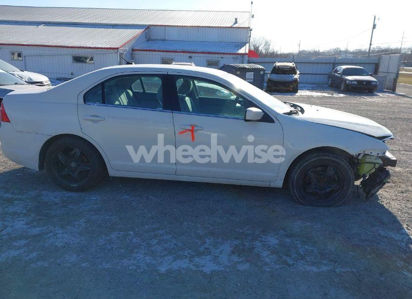 Photo 14 of 2011 Ford Fusion SE (VIN 3FAHP0HGXBR167958)