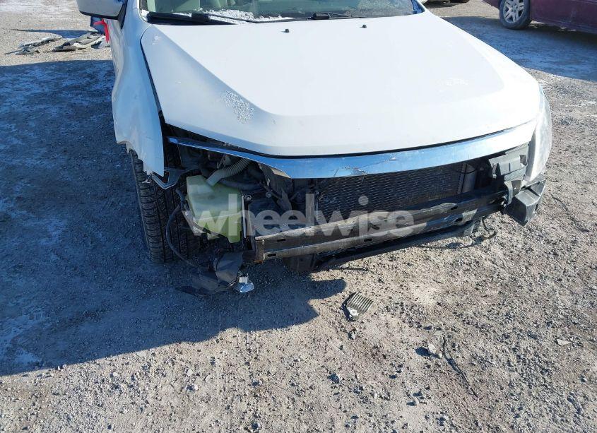 Photo 6 of 2011 Ford Fusion SE (VIN 3FAHP0HGXBR167958)