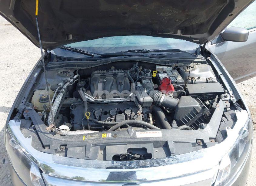 Photo 10 of 2012 Ford Fusion SE (VIN 3FAHP0HGXCR160364)