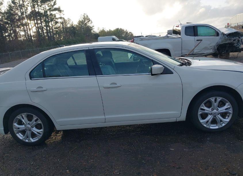 Photo 13 of 2012 Ford Fusion SE (VIN 3FAHP0HGXCR235113)