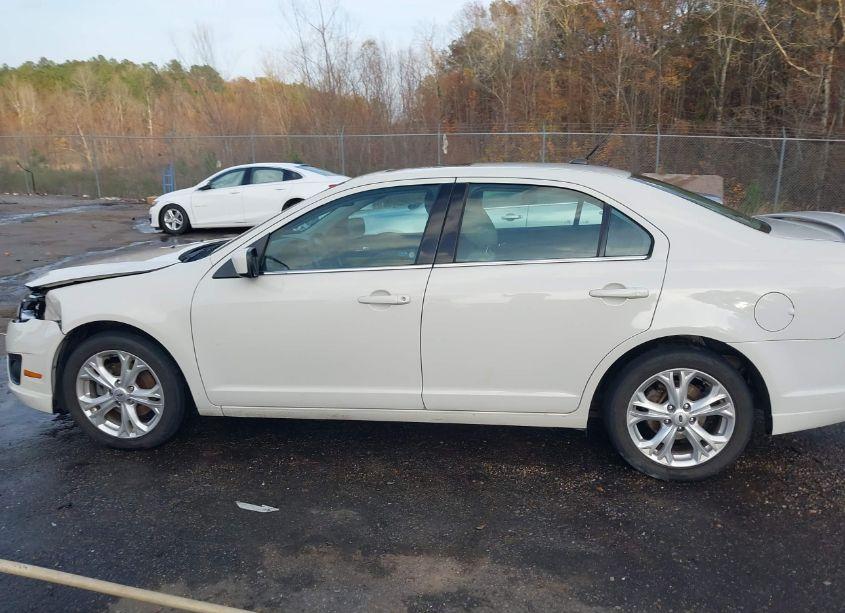 Photo 14 of 2012 Ford Fusion SE (VIN 3FAHP0HGXCR235113)