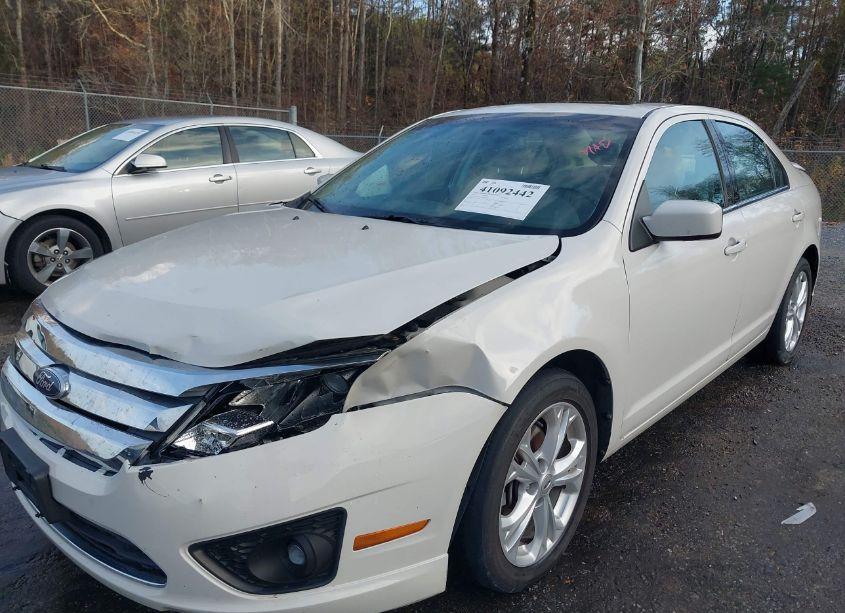 Photo 6 of 2012 Ford Fusion SE (VIN 3FAHP0HGXCR235113)