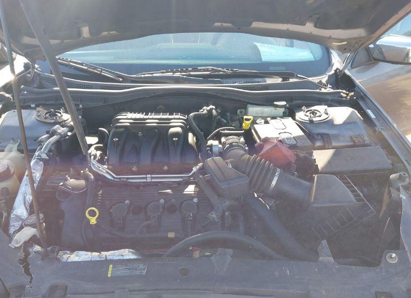 Photo 10 of 2012 Ford Fusion SE (VIN 3FAHP0HGXCR401758)