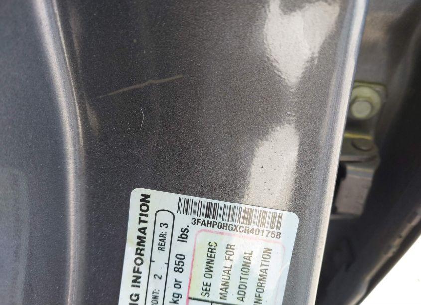 Photo 9 of 2012 Ford Fusion SE (VIN 3FAHP0HGXCR401758)