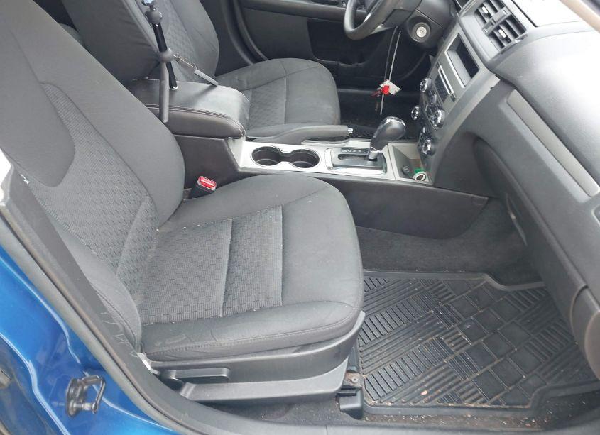 Photo 8 of 2012 Ford Fusion SE (VIN 3FAHP0HGXCR420049)
