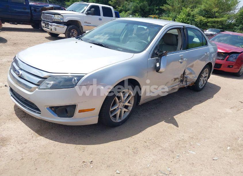 Photo 2 of 2010 Ford Fusion SEL (VIN 3FAHP0JA0AR321145)