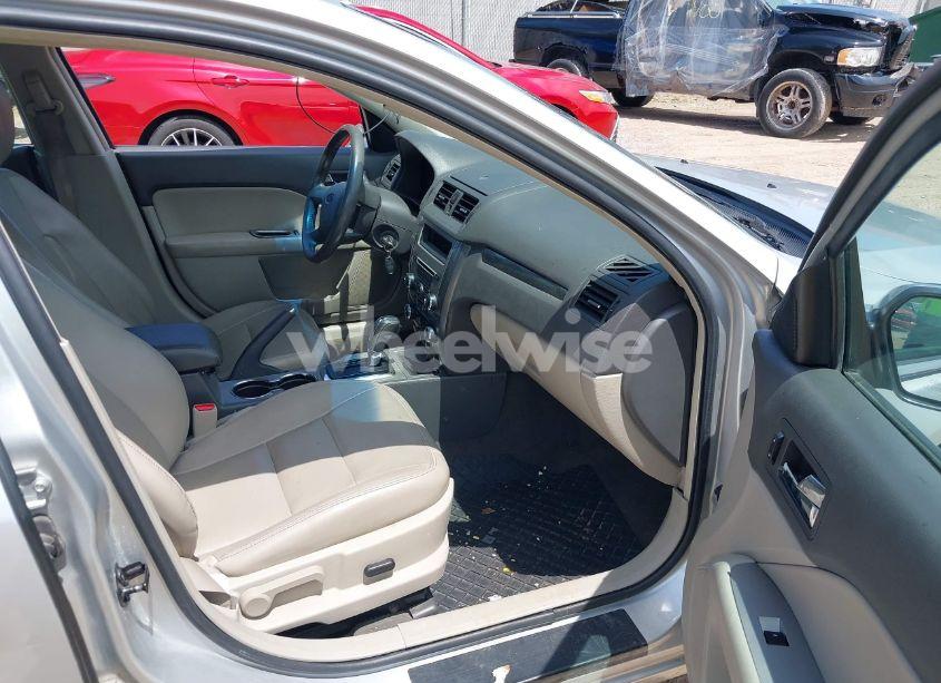 Photo 5 of 2010 Ford Fusion SEL (VIN 3FAHP0JA0AR321145)