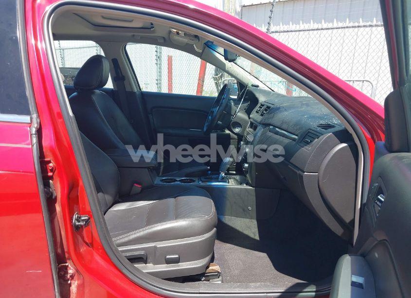 Photo 5 of 2010 Ford Fusion SEL (VIN 3FAHP0JA1AR181929)