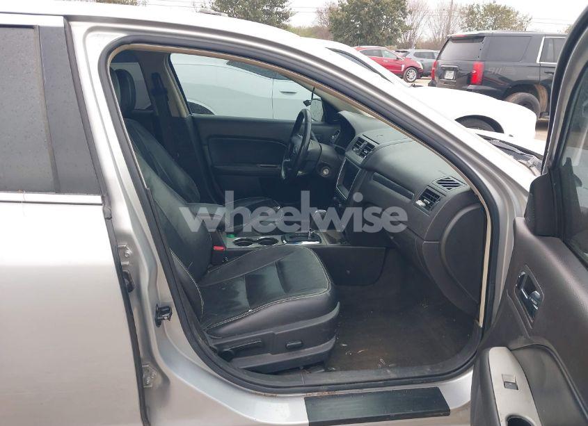 Photo 5 of 2010 Ford Fusion SEL (VIN 3FAHP0JA1AR364974)