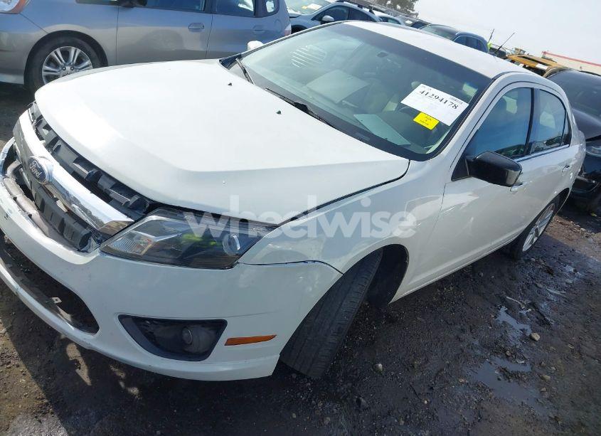 Photo 2 of 2011 Ford Fusion SEL (VIN 3FAHP0JA2BR263153)