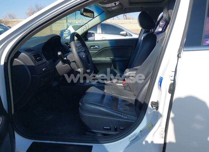 Photo 5 of 2012 Ford Fusion SEL (VIN 3FAHP0JA2CR137490)