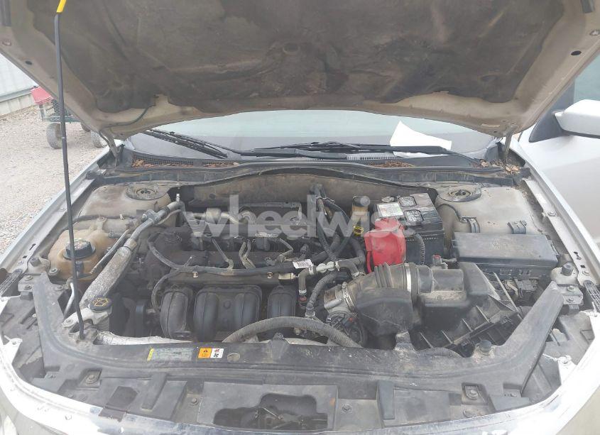 Photo 10 of 2010 Ford Fusion SEL (VIN 3FAHP0JA3AR166610)