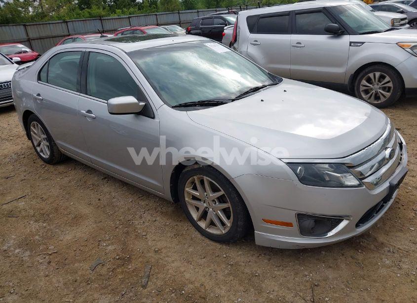 2010 Ford Fusion SEL (VIN 3FAHP0JA3AR244044) main photo