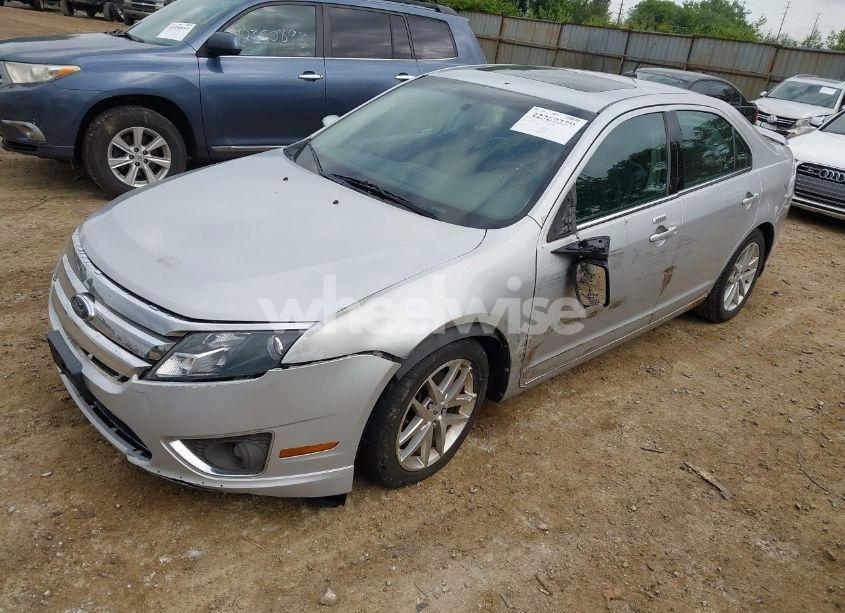 Photo 2 of 2010 Ford Fusion SEL (VIN 3FAHP0JA3AR244044)