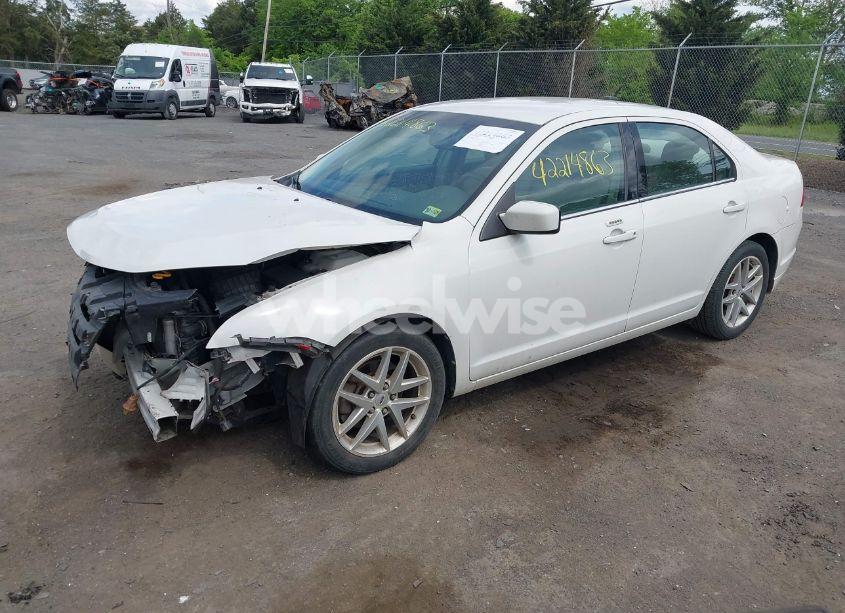 Photo 2 of 2010 Ford Fusion SEL (VIN 3FAHP0JA3AR313945)