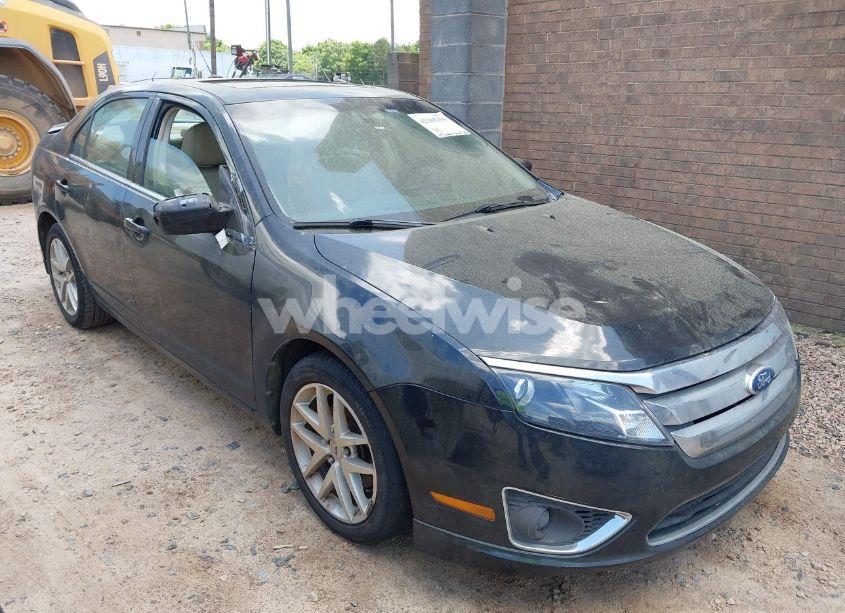 2010 Ford Fusion SEL (VIN 3FAHP0JA3AR323990) main photo