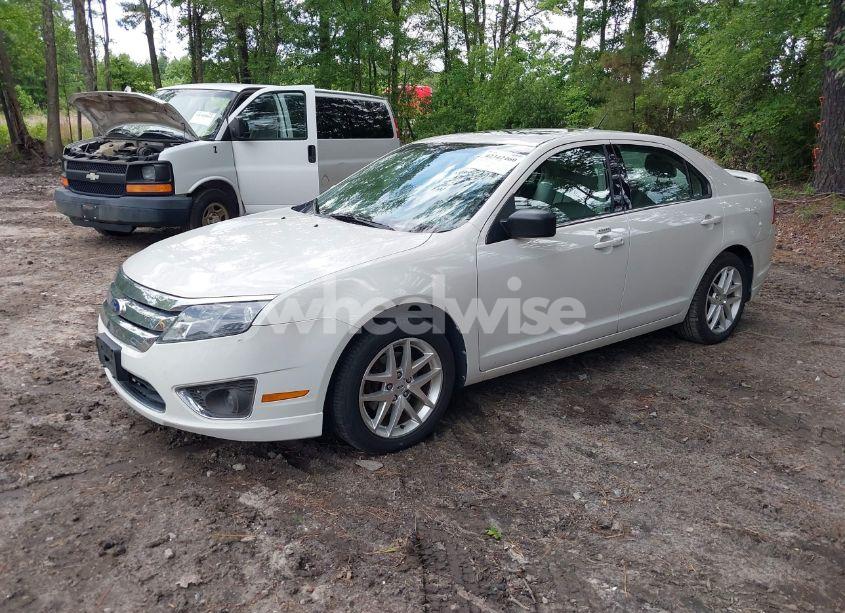 Photo 2 of 2011 Ford Fusion SEL (VIN 3FAHP0JA3BR316569)
