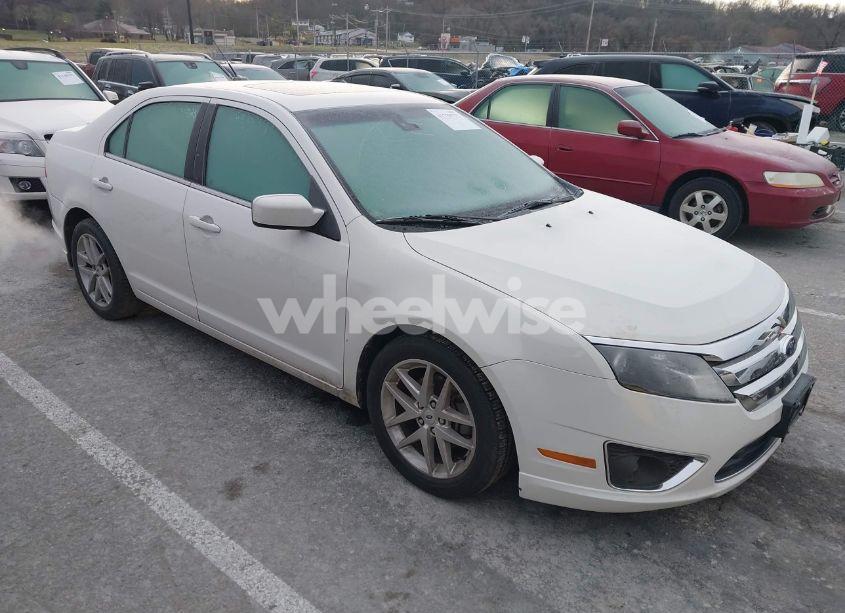 2011 Ford Fusion SEL (VIN 3FAHP0JA4BR335423) main photo