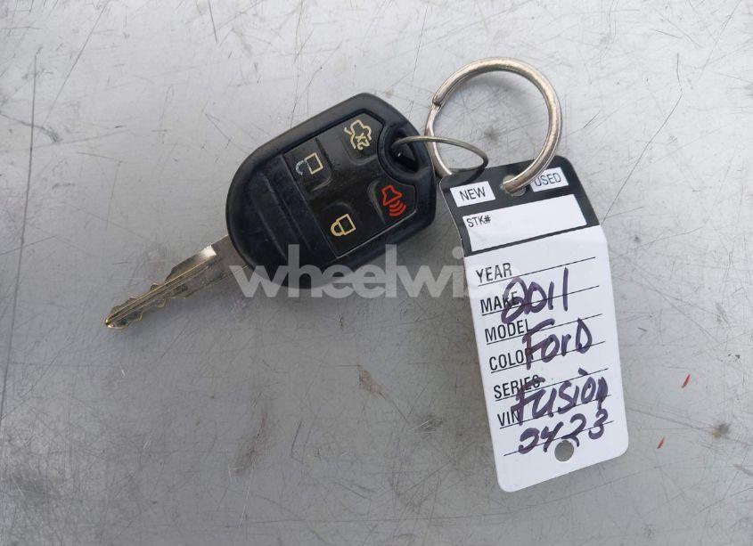 Photo 11 of 2011 Ford Fusion SEL (VIN 3FAHP0JA4BR335423)