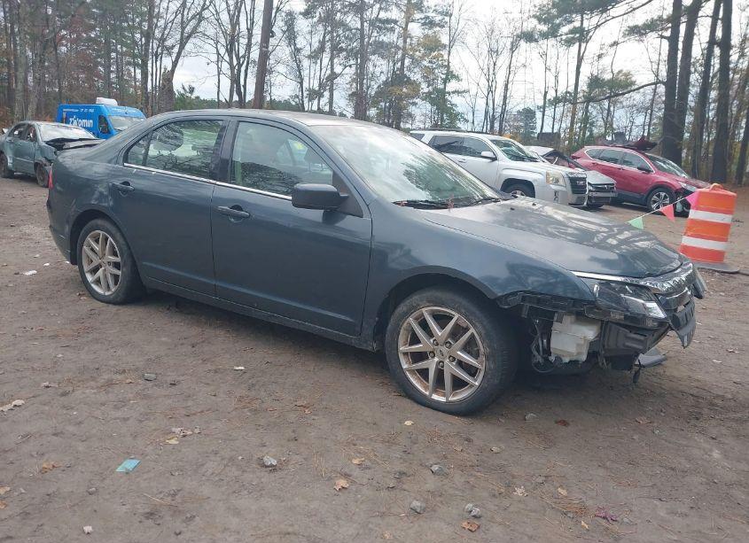 2011 Ford Fusion SEL (VIN 3FAHP0JA4BR340427) main photo