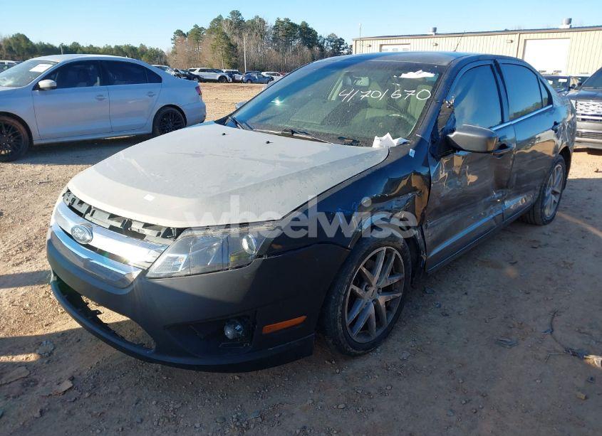 Photo 2 of 2010 Ford Fusion SEL (VIN 3FAHP0JA5AR110233)
