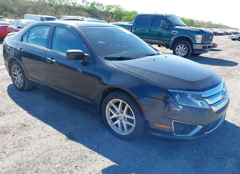 2011 Ford Fusion SEL (VIN 3FAHP0JA5BR301555) main photo