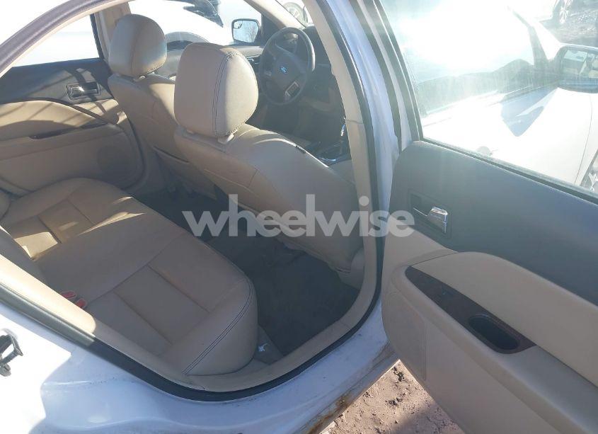 Photo 8 of 2012 Ford Fusion SEL (VIN 3FAHP0JA7CR104856)