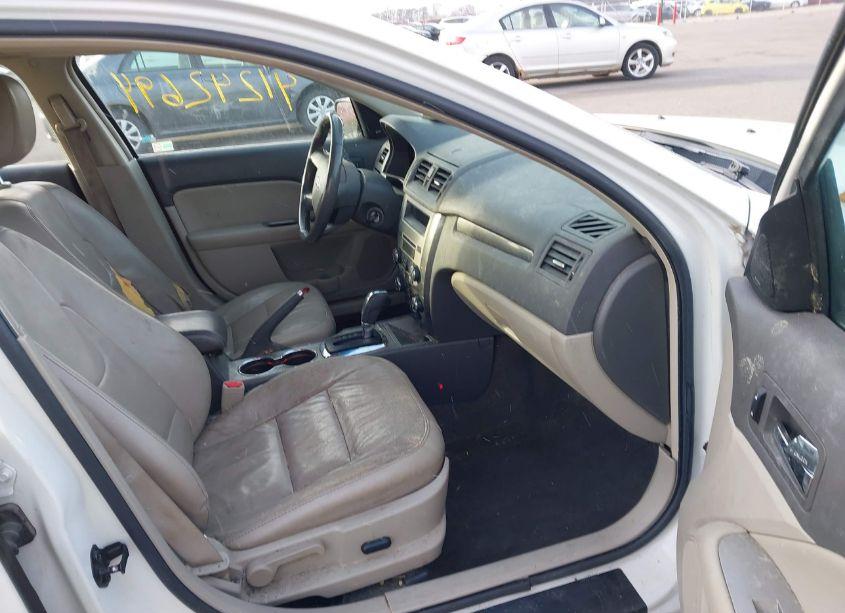 Photo 5 of 2010 Ford Fusion SEL (VIN 3FAHP0JA8AR323600)