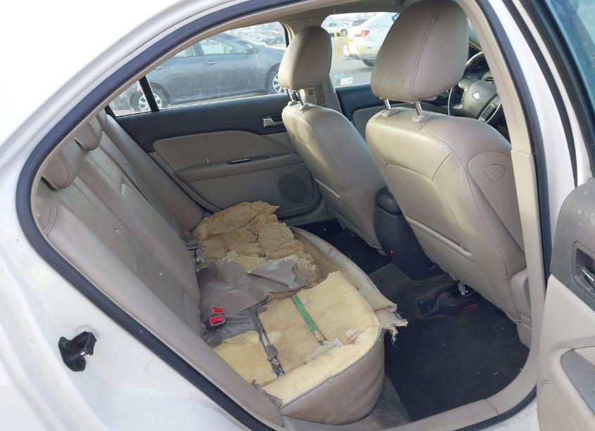 Photo 8 of 2010 Ford Fusion SEL (VIN 3FAHP0JA8AR323600)