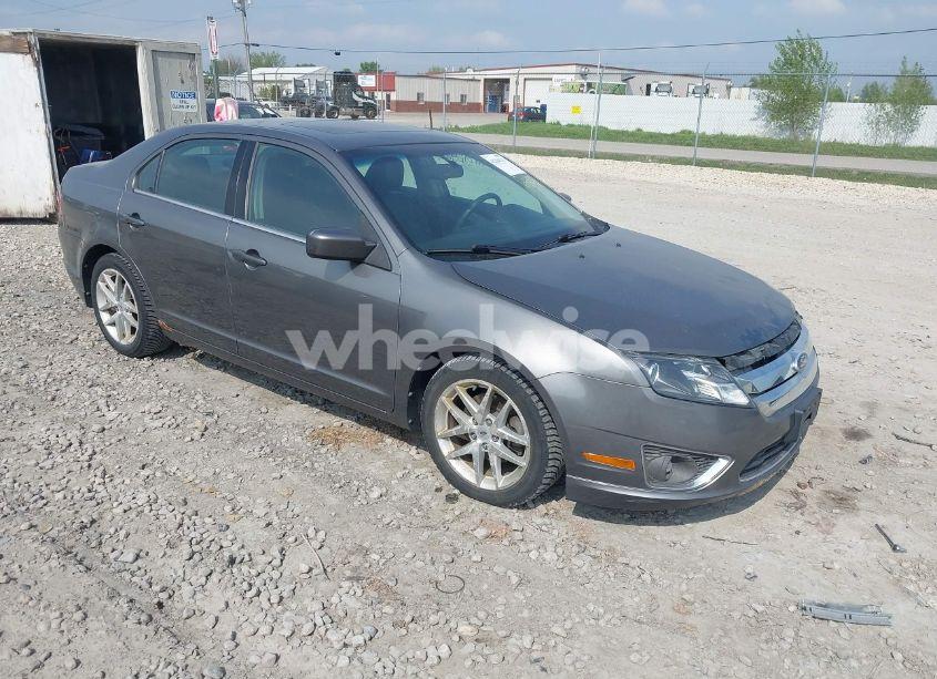 2010 Ford Fusion SEL (VIN 3FAHP0JA8AR371128) main photo