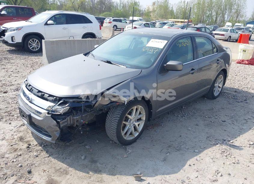 Photo 2 of 2010 Ford Fusion SEL (VIN 3FAHP0JA8AR371128)