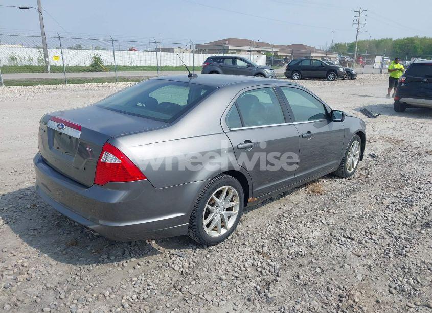 Photo 4 of 2010 Ford Fusion SEL (VIN 3FAHP0JA8AR371128)