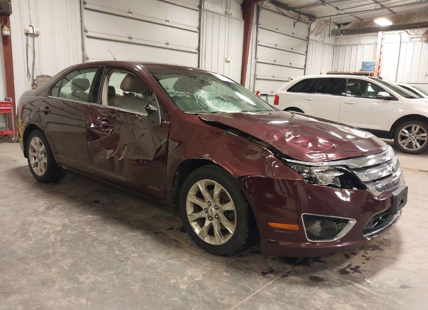 2011 Ford Fusion SEL (VIN 3FAHP0JA8BR233686) main photo