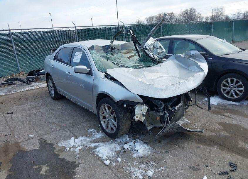 2011 Ford Fusion SEL (VIN 3FAHP0JA8BR262959) main photo