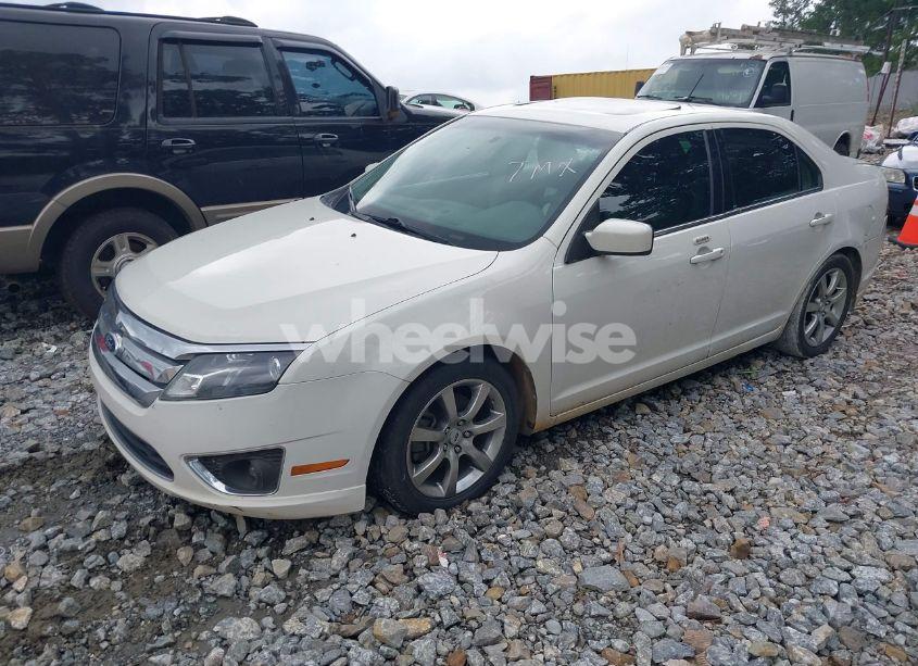 Photo 2 of 2010 Ford Fusion SEL (VIN 3FAHP0JA9AR300004)