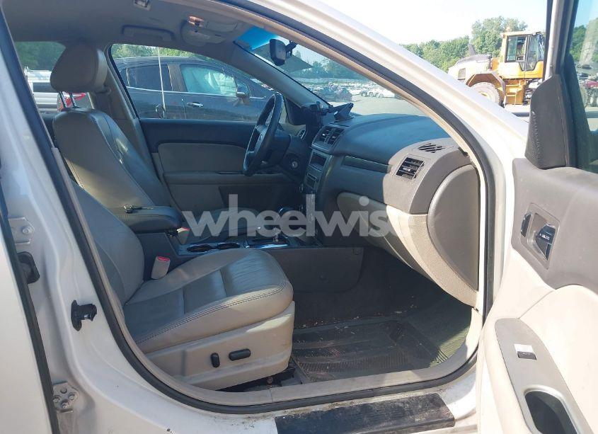 Photo 5 of 2011 Ford Fusion SEL (VIN 3FAHP0JA9BR106266)