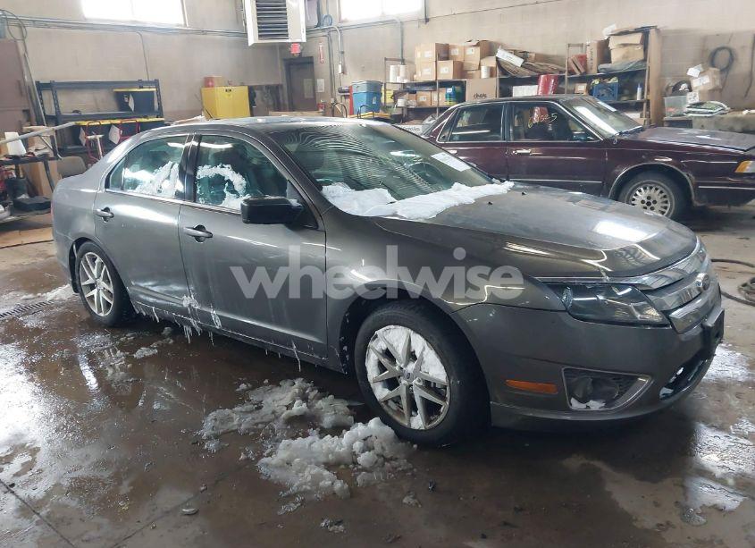 2011 Ford Fusion SEL (VIN 3FAHP0JA9BR240307) main photo